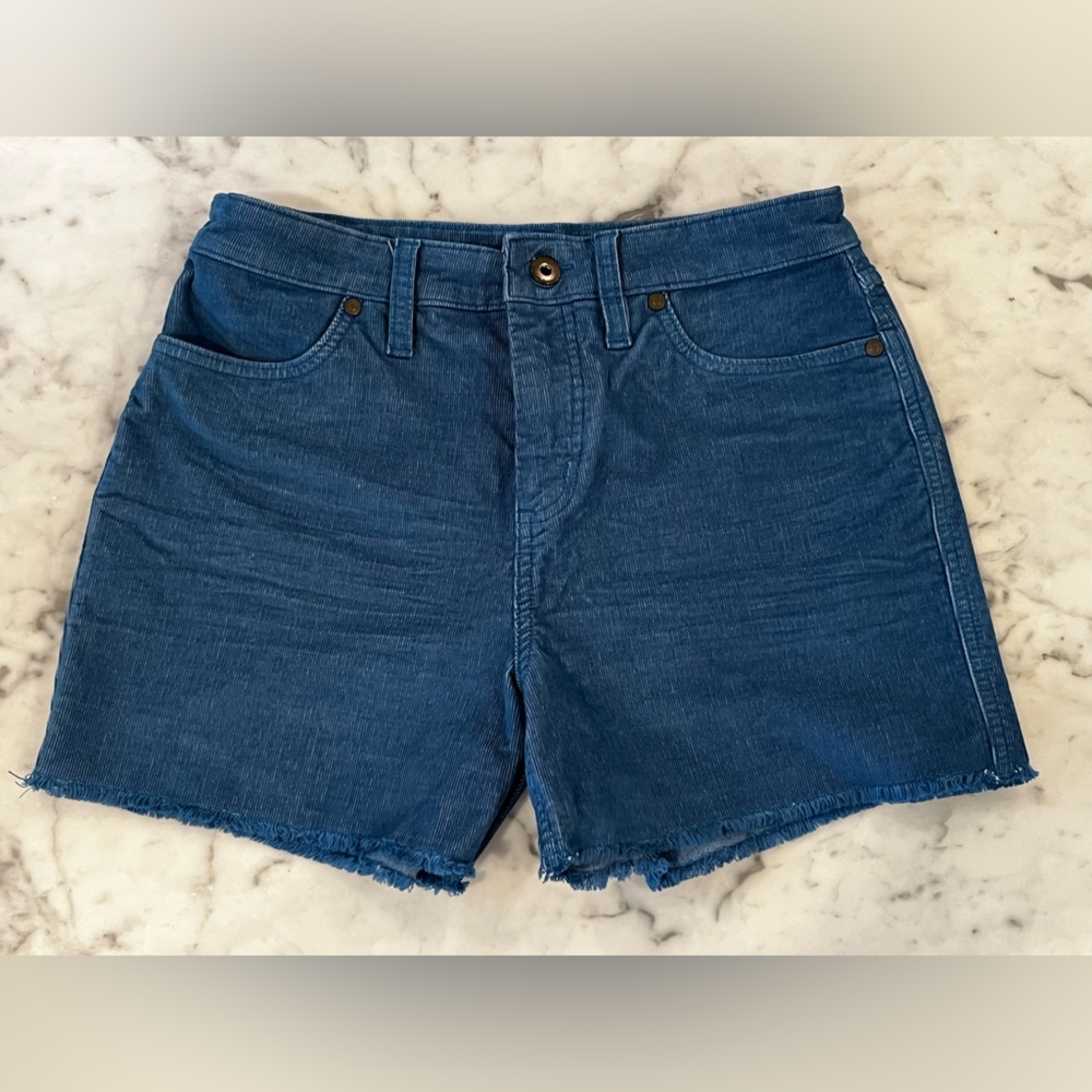 Oahu 4” Shorts Corduroy - Mid Rise- Carve Designs